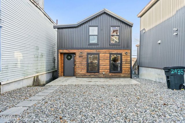 2435 5th Avenue, Troy, NY 12180