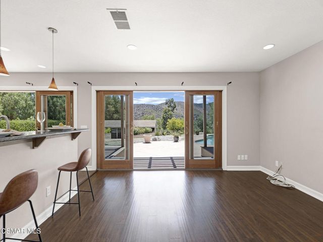 1506 Rambling Road, Simi Valley, CA 93065