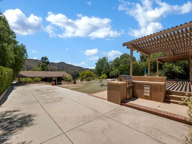 1506 Rambling Road, Simi Valley, CA 93065