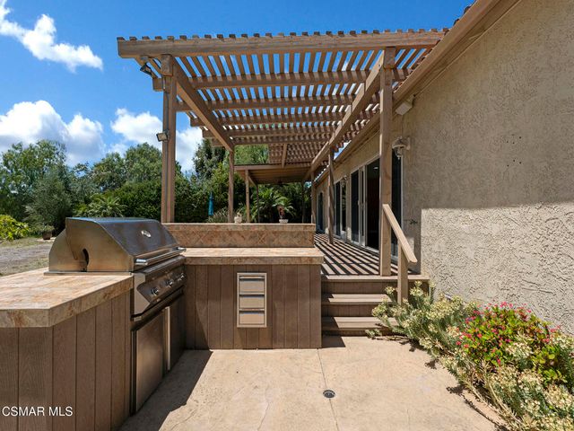 1506 Rambling Road, Simi Valley, CA 93065