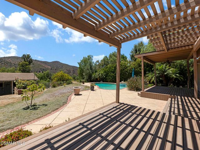 1506 Rambling Road, Simi Valley, CA 93065