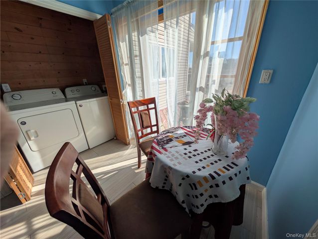 127 Johns Neck Road, Shirley, NY 11967