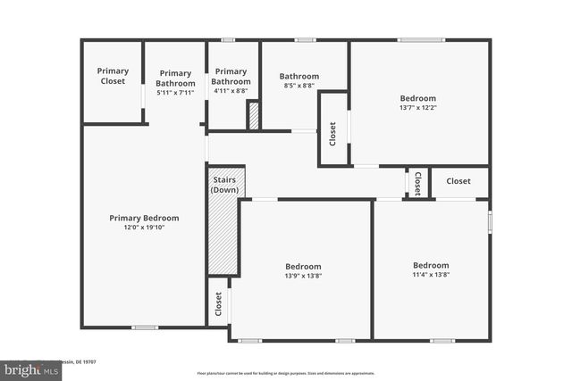 8 WINDING HILL DR, Hockessin, DE 19707