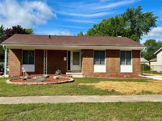 15460 Collins Street, Romulus, MI 48174