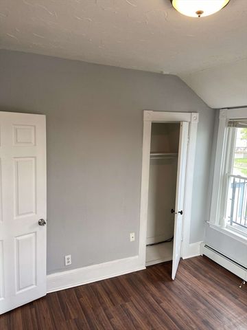 29 Slocum 2, Acushnet, MA 02743