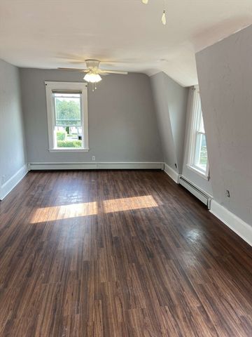 29 Slocum 2, Acushnet, MA 02743