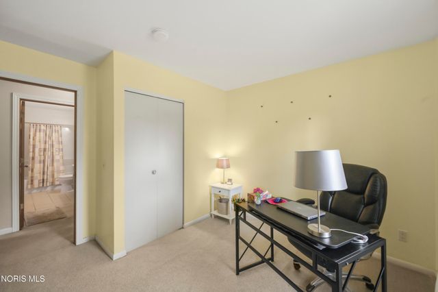 1764 N Parkway Dr. N Drive, Maumee, OH 43537