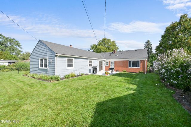 1764 N Parkway Dr. N Drive, Maumee, OH 43537