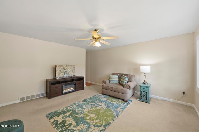 1764 N Parkway Dr. N Drive, Maumee, OH 43537