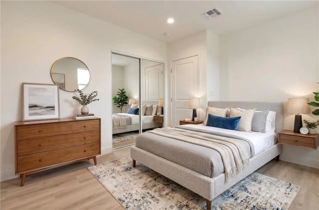 5852 Vineland 5852-2, North Hollywood, CA 91601