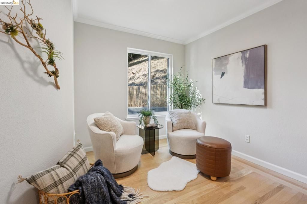 Image 19 of property listing at 1036 Spring Ct, Hayward, CA 94542