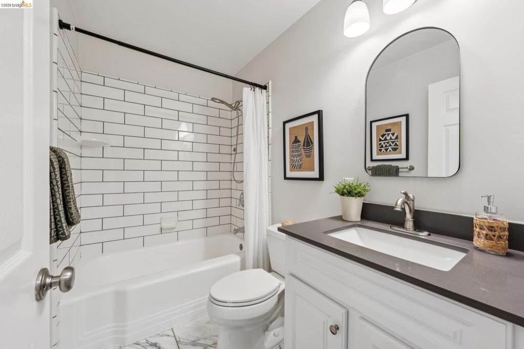 Image 25 of property listing at 1036 Spring Ct, Hayward, CA 94542