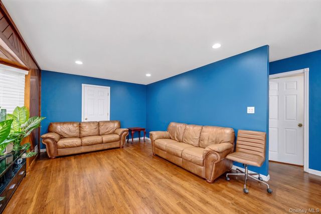 237 Dovecote Lane, Central Islip, NY 11722