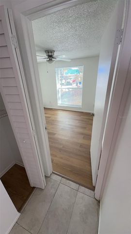 9505 PUTNEY HILL COURT, Tampa, FL 33615