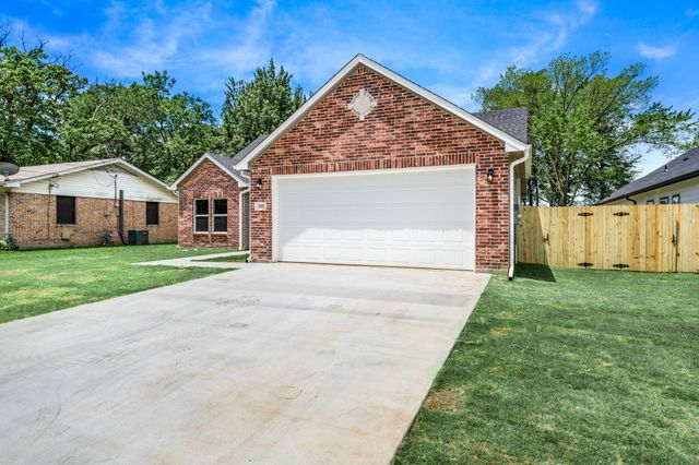319 Ardis Street, Sulphur Springs, TX 75482