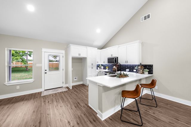 319 Ardis Street, Sulphur Springs, TX 75482