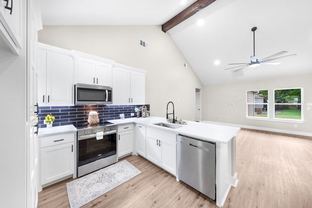 319 Ardis Street, Sulphur Springs, TX 75482