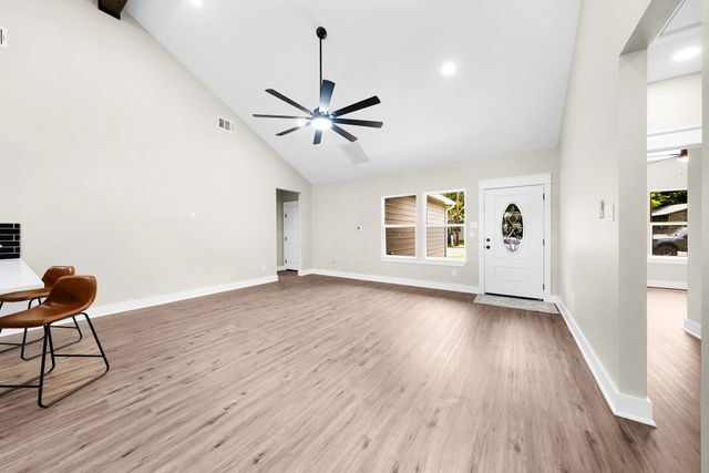 319 Ardis Street, Sulphur Springs, TX 75482