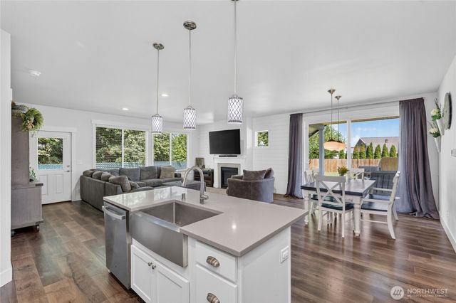 7363 Alma Court, Ferndale, WA 98248