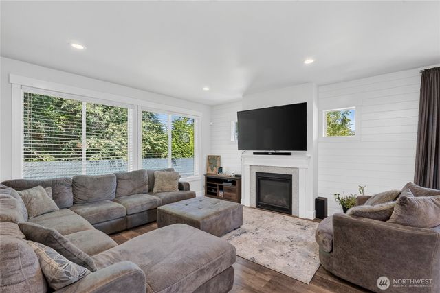 7363 Alma Court, Ferndale, WA 98248