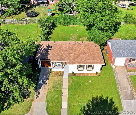 3823 S Indianapolis Avenue, Tulsa, OK 74135
