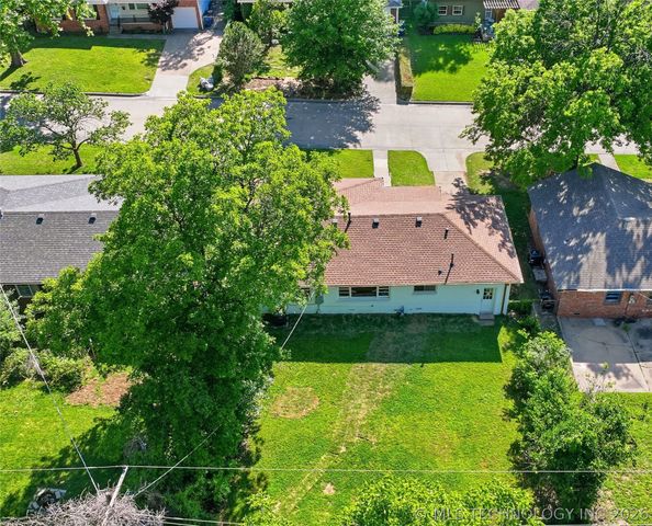3823 S Indianapolis Avenue, Tulsa, OK 74135