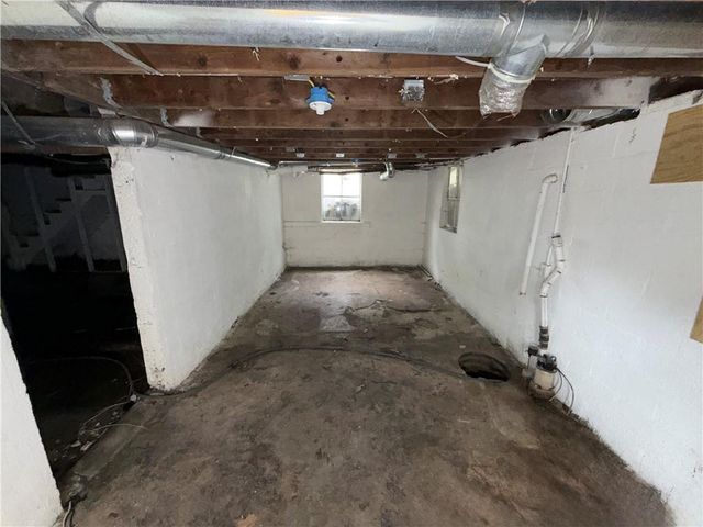 203 N Crysler Avenue, Independence, MO 64050