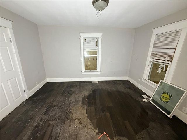 203 N Crysler Avenue, Independence, MO 64050