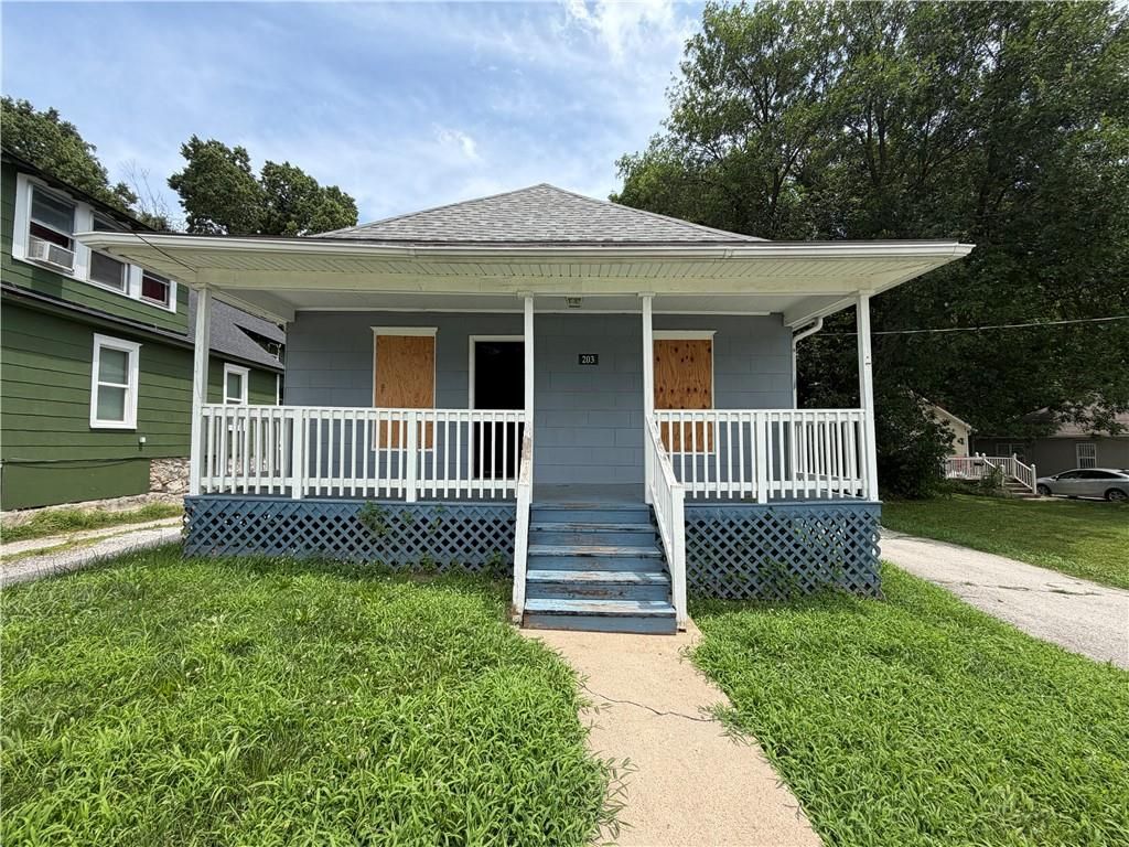 203 N Crysler Avenue, Independence, MO 64050