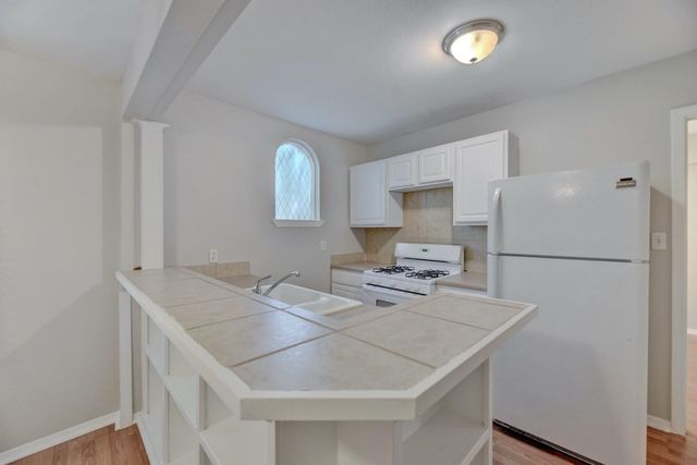 2712 Whitis Ave B, Austin, TX 78705