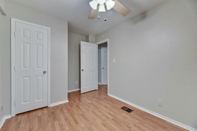 2712 Whitis Ave B, Austin, TX 78705