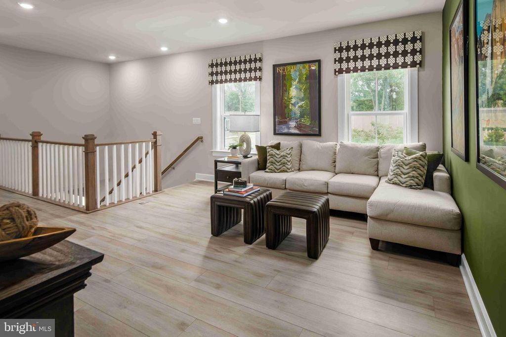 Image 11 of property listing at 9644 STONE WELL WAY, Ellicott City, MD 21042