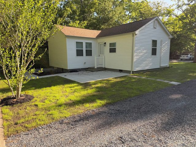40 Fulton Avenue, Mastic, NY 11950