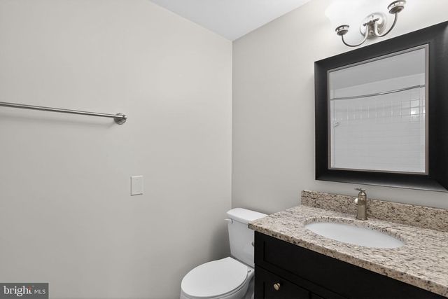 5816 APPLE WOOD LN, Burke, VA 22015