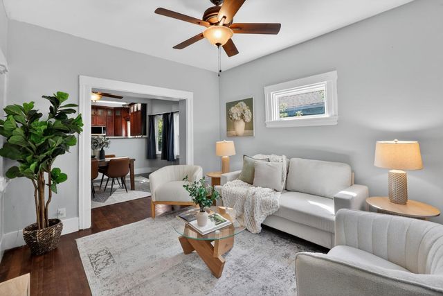 3301 33rd St, Sacramento, CA 95817