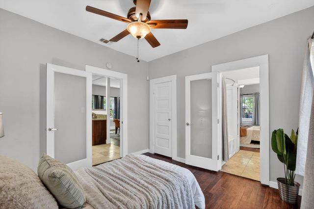 3301 33rd St, Sacramento, CA 95817