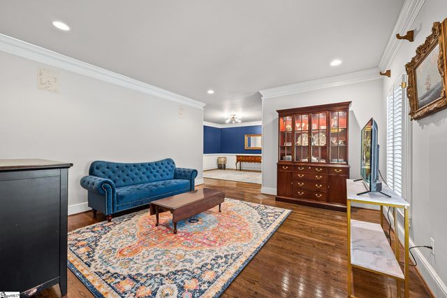 25 Club Forest Lane, Greenville, SC 29605