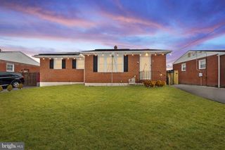 53 E EDINBURGH DR, New Castle, DE 19720