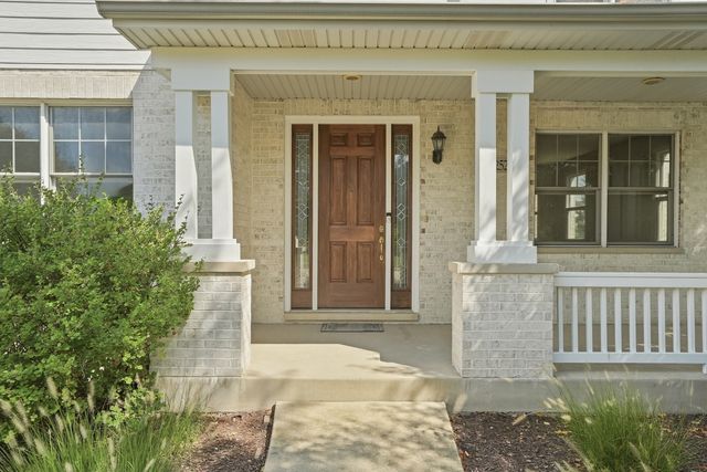 12520 Whisper Creek Way, Mokena, IL 60448