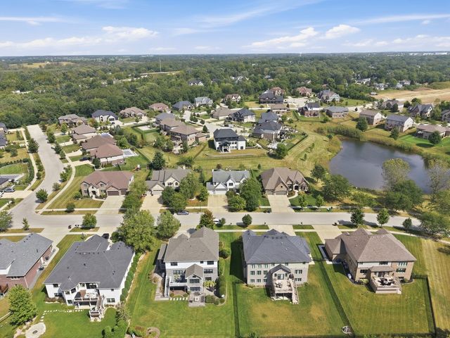 12520 Whisper Creek Way, Mokena, IL 60448
