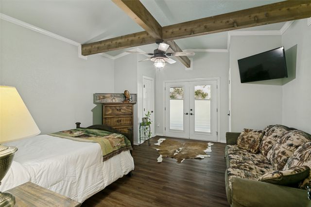1290 Fox Lane, Burleson, TX 76028