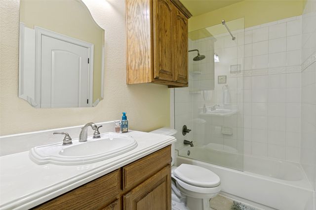 1290 Fox Lane, Burleson, TX 76028