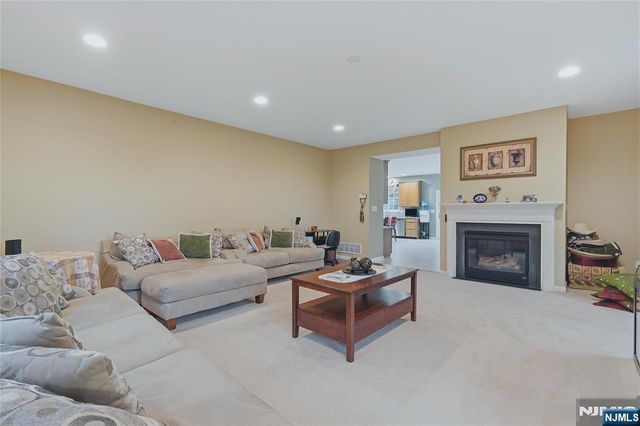 78 Ridge Road, North Haledon, NJ 07508