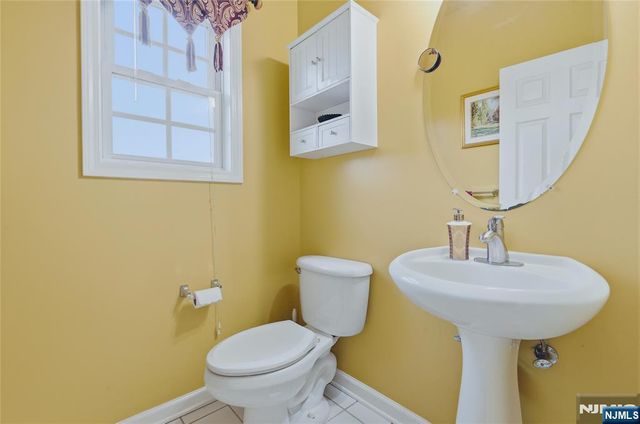 78 Ridge Road, North Haledon, NJ 07508