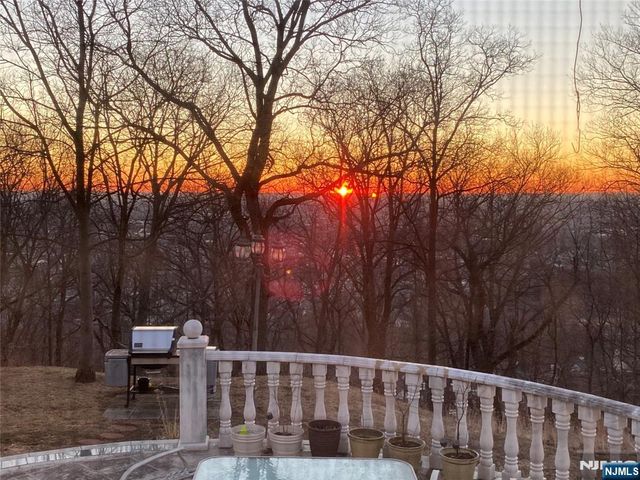 78 Ridge Road, North Haledon, NJ 07508