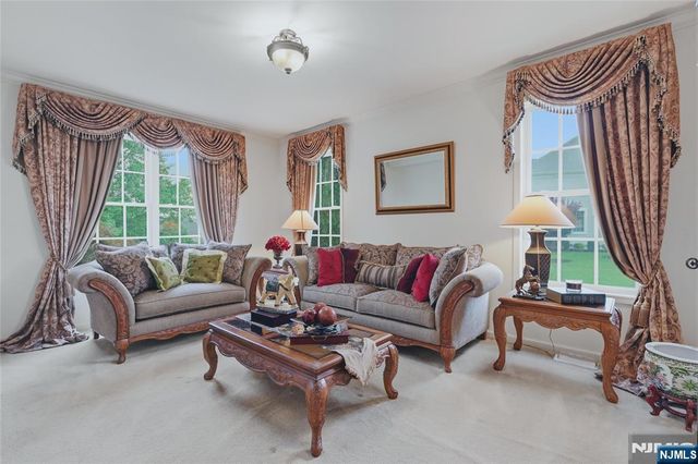 78 Ridge Road, North Haledon, NJ 07508