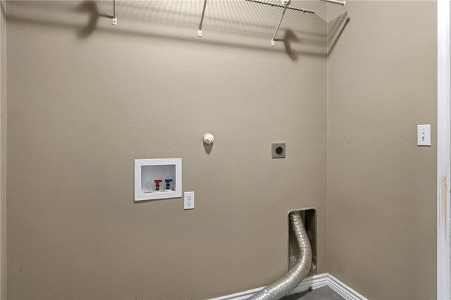 2267 Tallow Dr, Portland, TX 78374