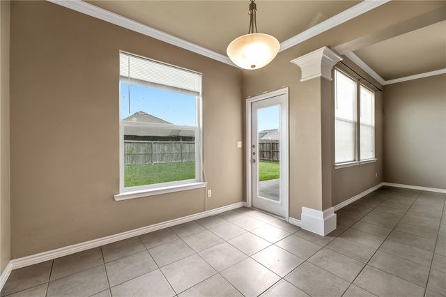 2267 Tallow Dr, Portland, TX 78374