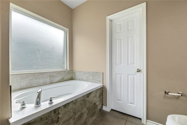 2267 Tallow Dr, Portland, TX 78374