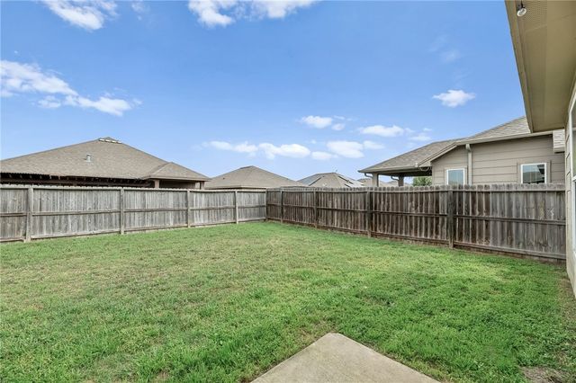 2267 Tallow Dr, Portland, TX 78374